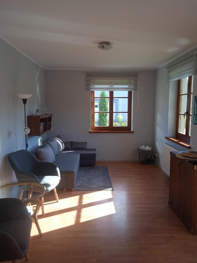 Sloneczny Apartament W Centrum Pieknych Karkonoszy Еленя-Гура Экстерьер фото