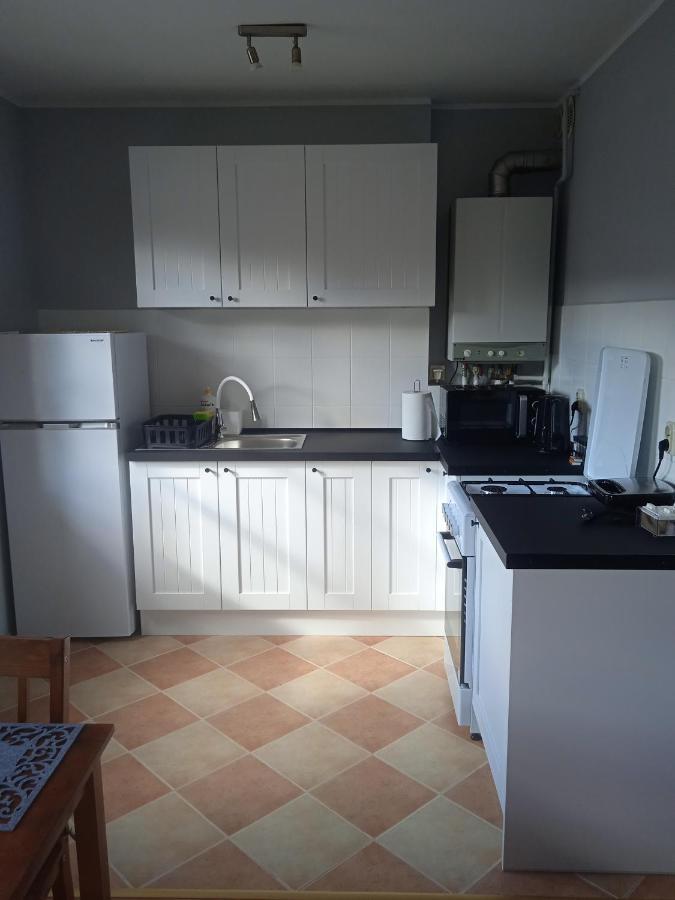 Sloneczny Apartament W Centrum Pieknych Karkonoszy Еленя-Гура Экстерьер фото